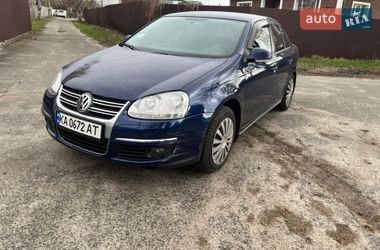 Седан Volkswagen Jetta 2009 в Киеве