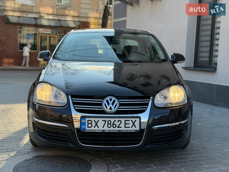 Седан Volkswagen Jetta 2005 в Могилев-Подольске