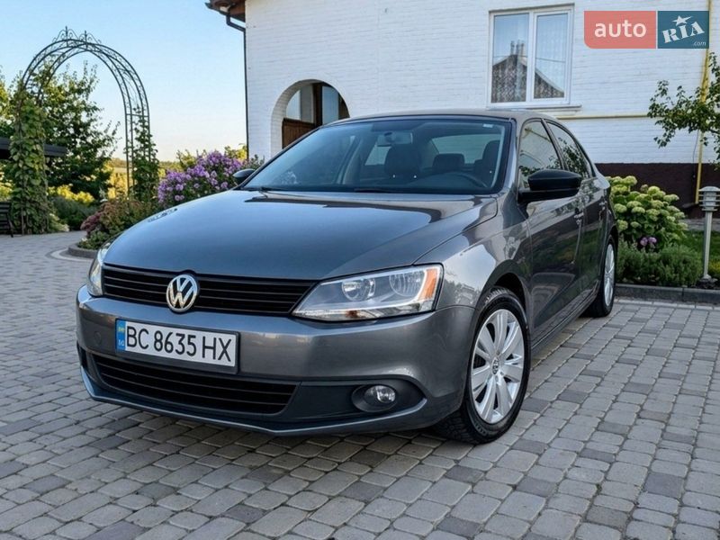 Volkswagen Jetta 2014