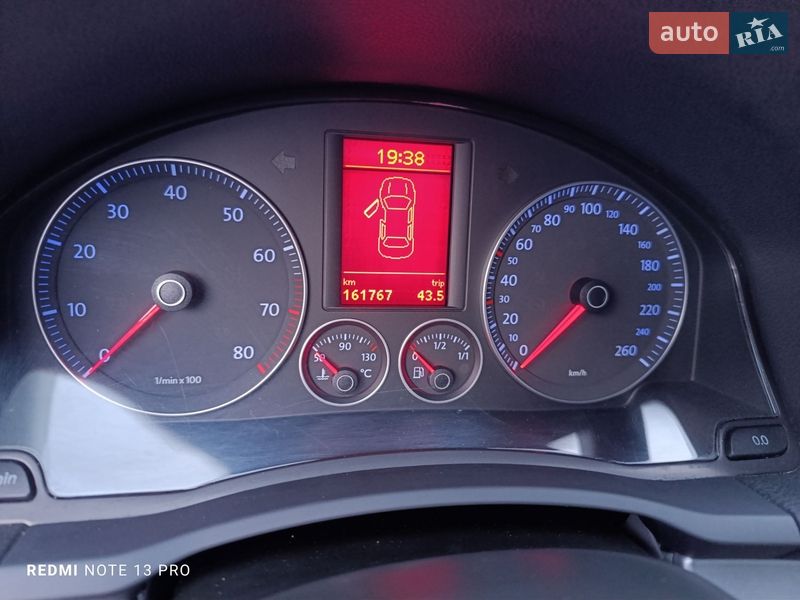 Седан Volkswagen Jetta 2006 в Тернополі