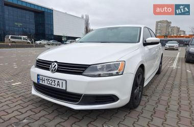 Седан Volkswagen Jetta 2012 в Одесі