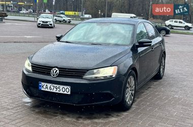 Седан Volkswagen Jetta 2011 в Киеве