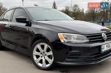 Седан Volkswagen Jetta 2016 в Киеве