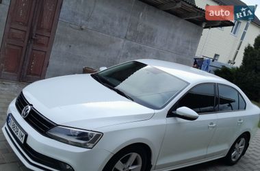 Седан Volkswagen Jetta 2016 в Боярке