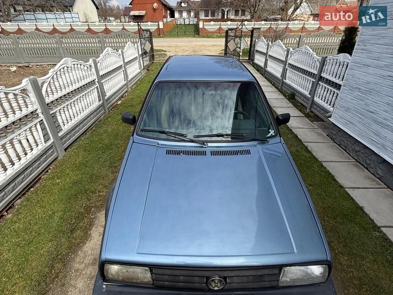 Седан Volkswagen Jetta 1991 в Красноильске