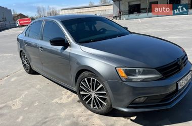 Седан Volkswagen Jetta 2015 в Новомосковську