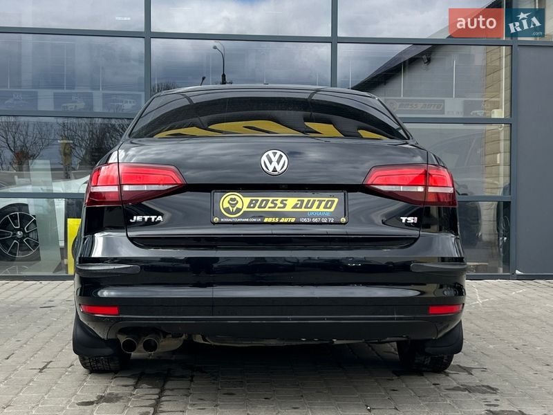 Седан Volkswagen Jetta 2017 в Ивано-Франковске
