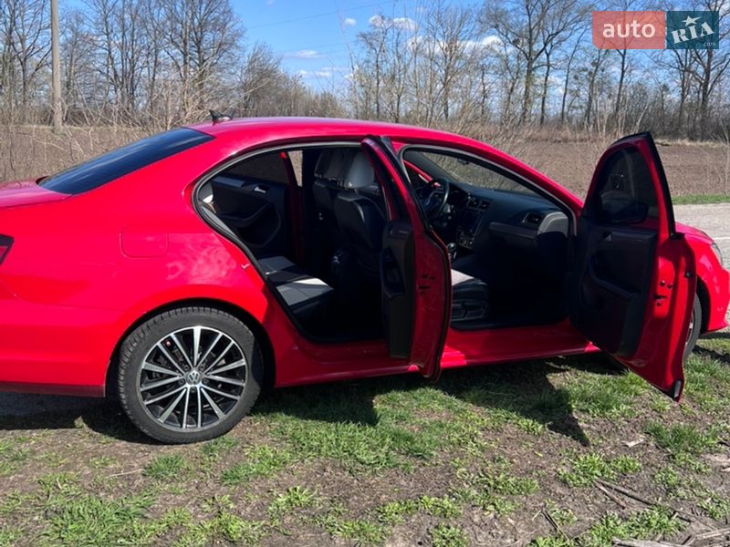 Седан Volkswagen Jetta 2015 в Богуславе фото 4 Седан Volkswagen Jetta 2015 в Богуславе