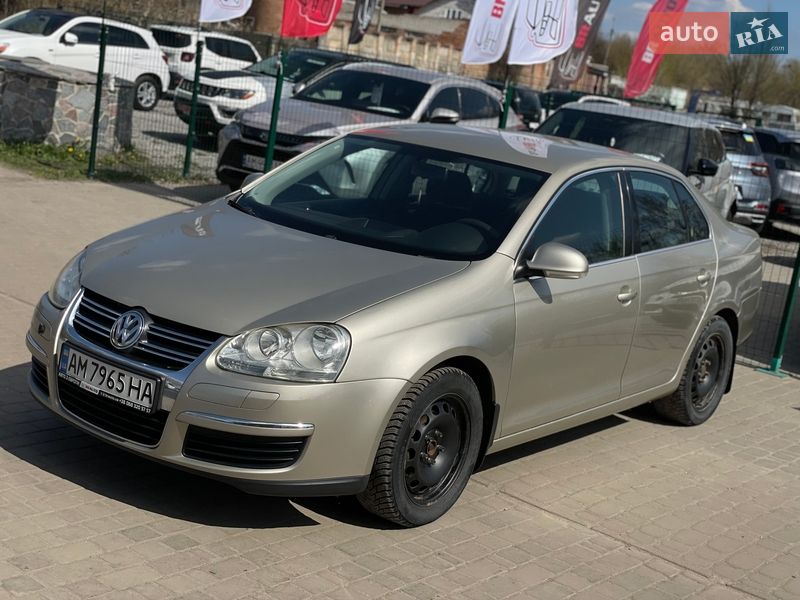 Седан Volkswagen Jetta 2005 в Бердичеве