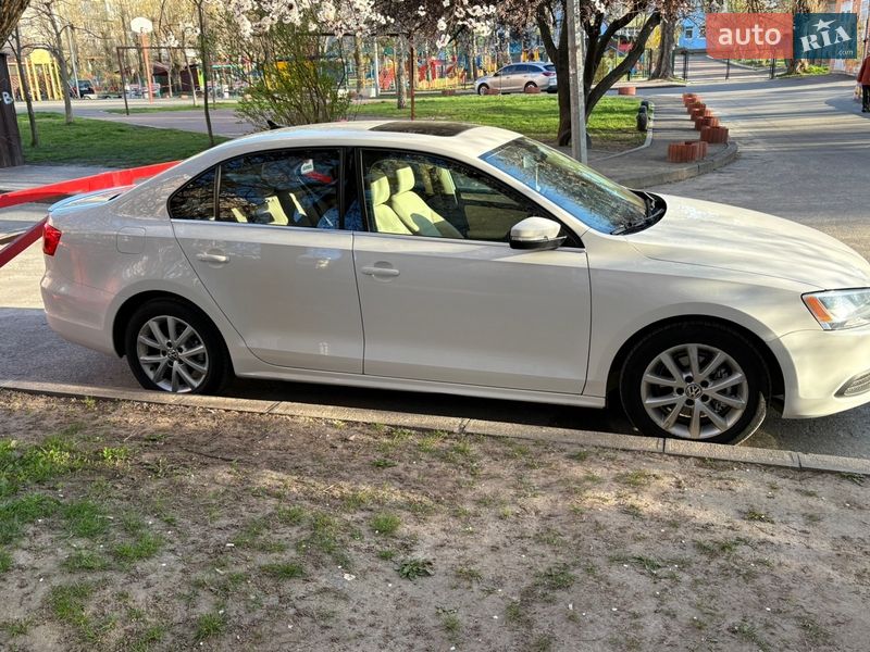 Седан Volkswagen Jetta 2013 в Киеве