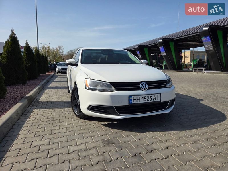 Седан Volkswagen Jetta 2012 в Одессе