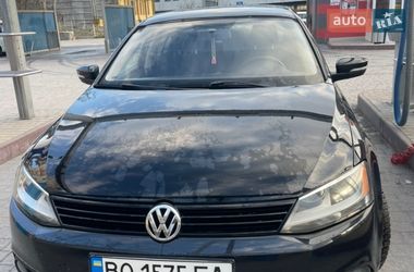 Седан Volkswagen Jetta 2014 в Тернополе