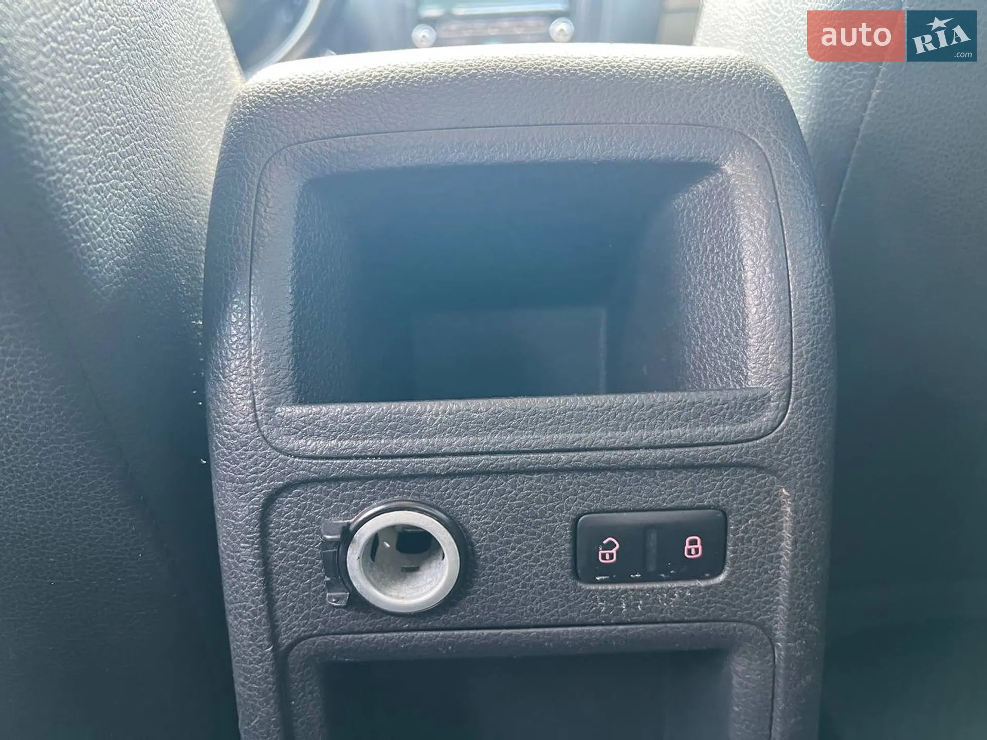 2013 Volkswagen Jetta - мініатюра 33