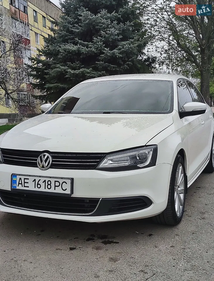 2011 Volkswagen Jetta - мініатюра 16