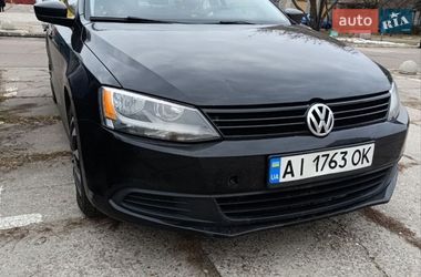 Седан Volkswagen Jetta 2012 в Києві