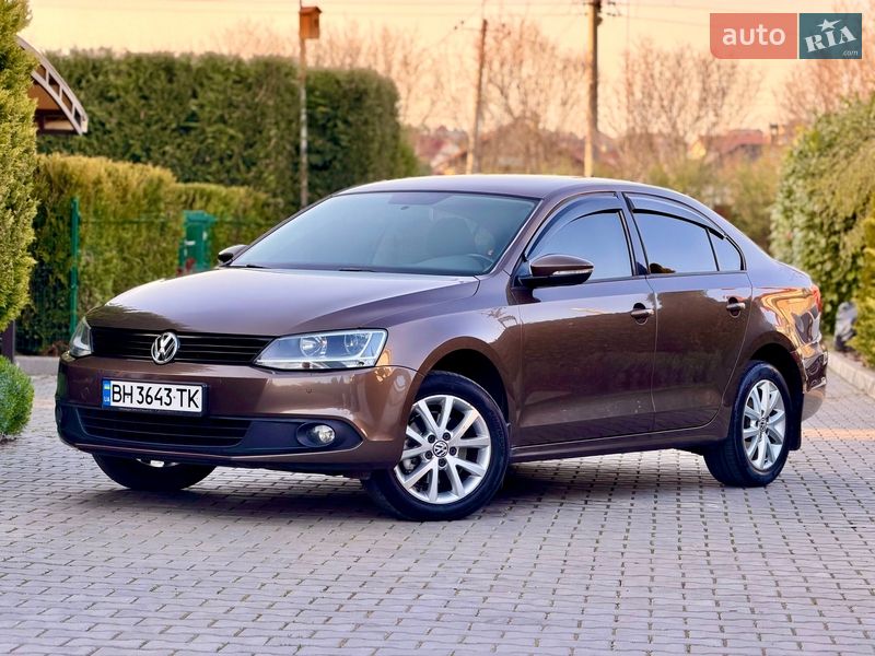 Седан Volkswagen Jetta 2011 в Одессе