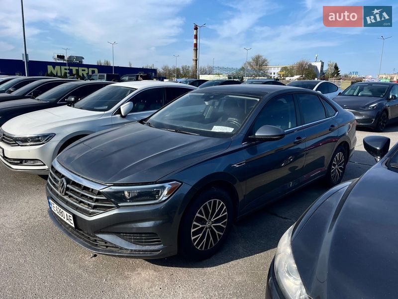 Седан Volkswagen Jetta 2018 в Днепре