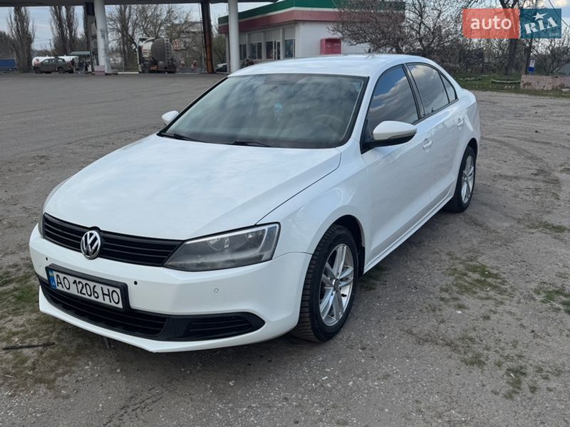 Volkswagen Jetta 2011