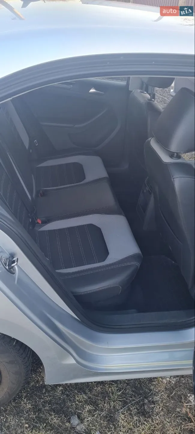 2016 Volkswagen Jetta - мініатюра 13