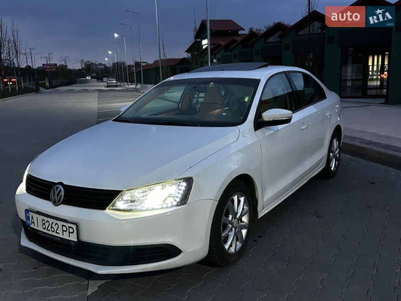 Volkswagen Jetta 2011