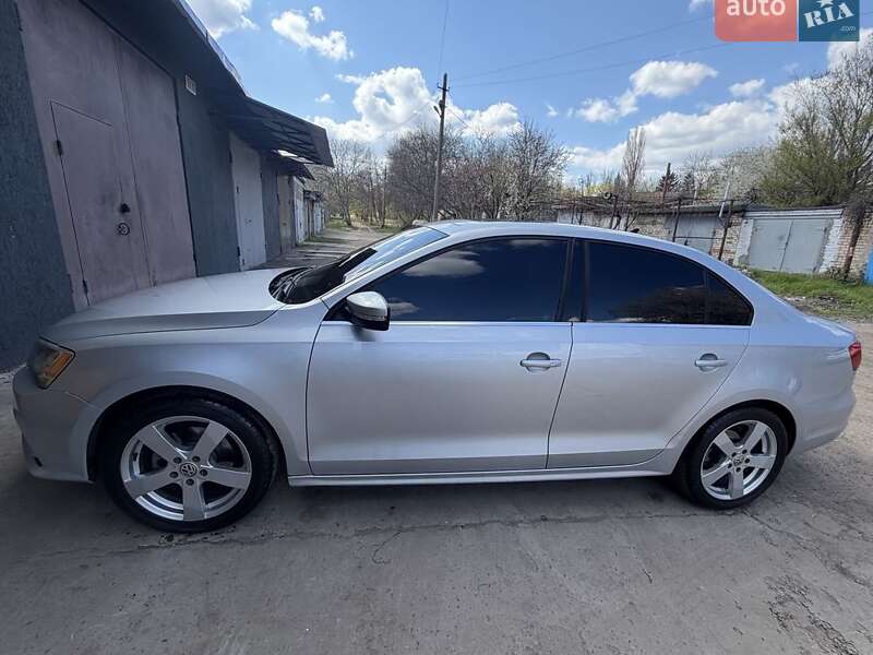 Volkswagen Jetta 2014