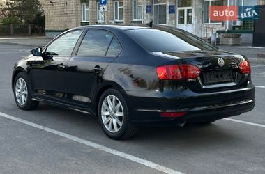 Седан Volkswagen Jetta 2012 в Николаеве