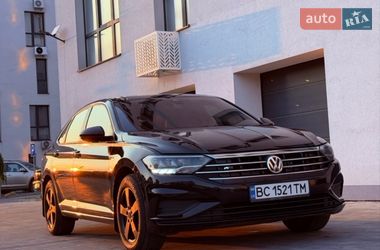 Седан Volkswagen Jetta 2018 в Ужгороді