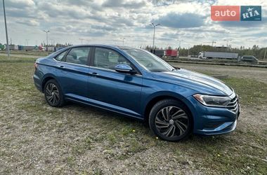 Седан Volkswagen Jetta 2018 в Львові