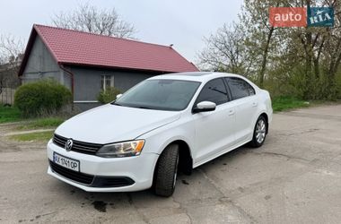 Седан Volkswagen Jetta 2013 в Харькове