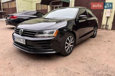 Седан Volkswagen Jetta 2016 в Харкові