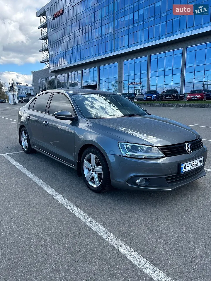 2011 Volkswagen Jetta - мініатюра 12