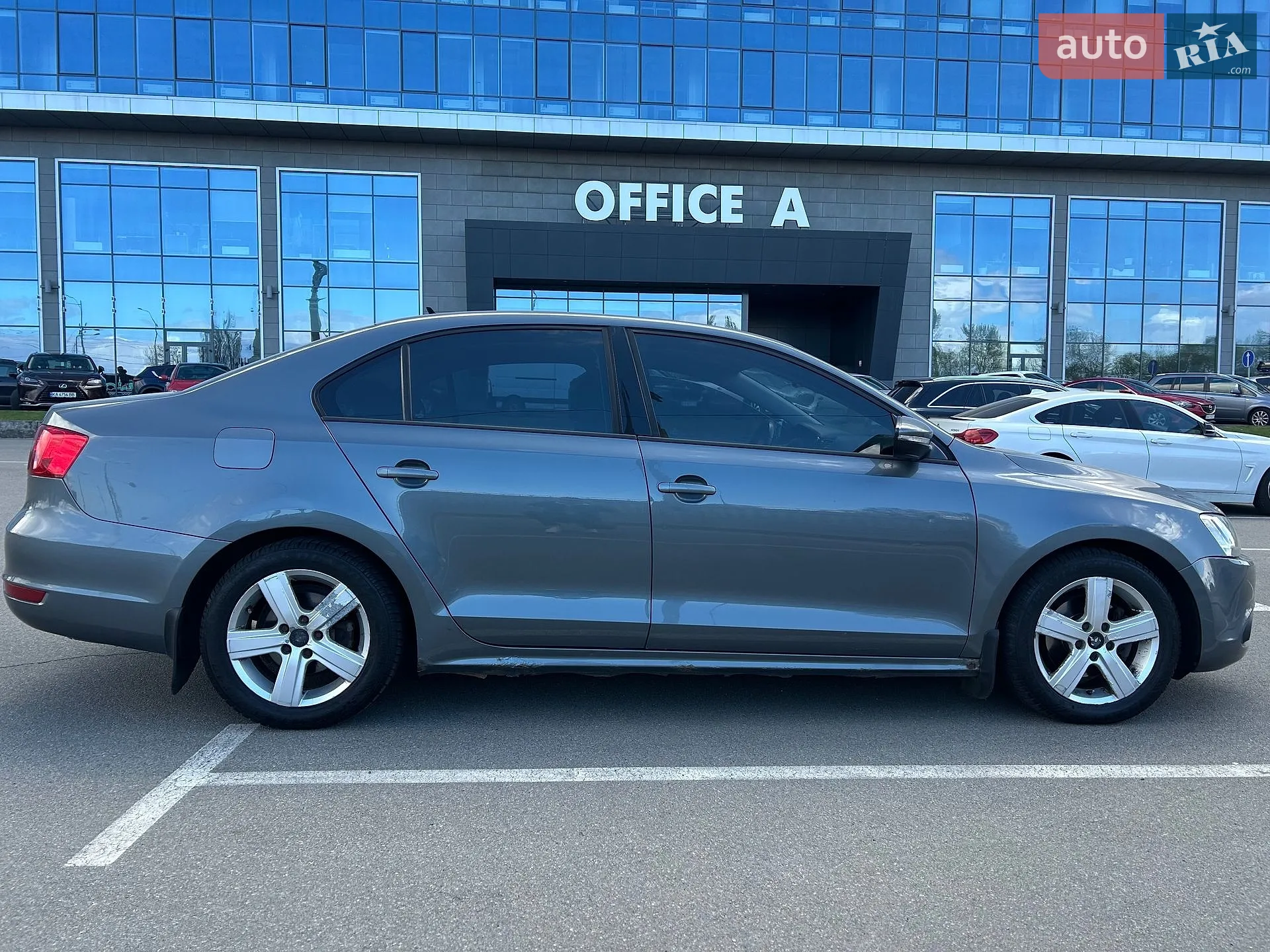 2012 Volkswagen Jetta - мініатюра 3