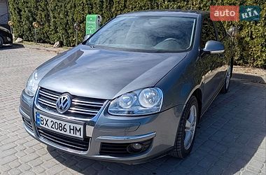 Седан Volkswagen Jetta 2006 в Дунаевцах