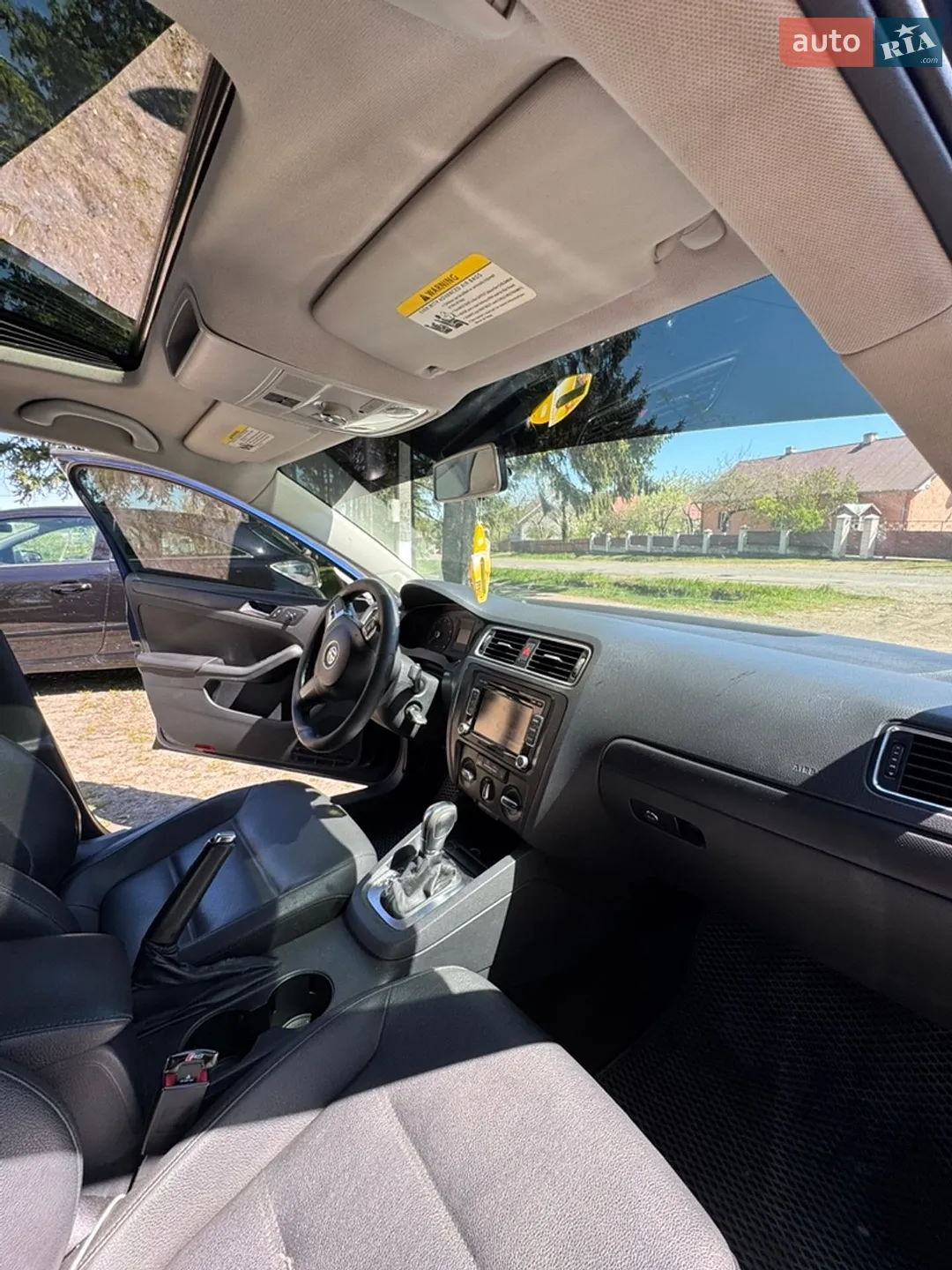 2010 Volkswagen Jetta - мініатюра 16