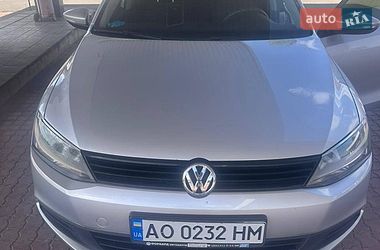 Седан Volkswagen Jetta 2014 в Тячеві