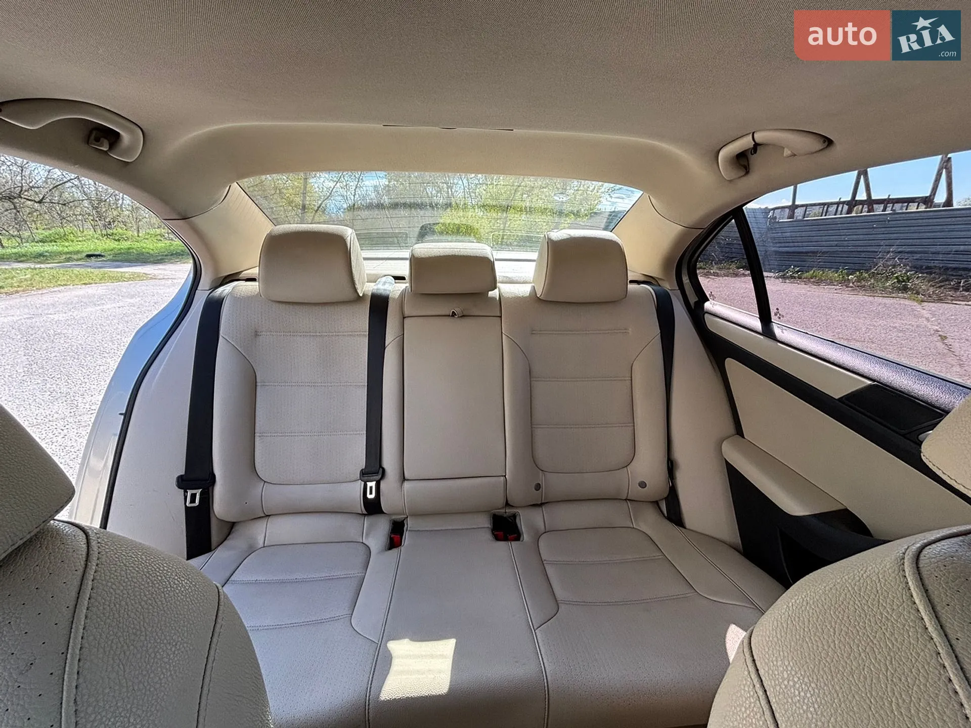 2011 Volkswagen Jetta - мініатюра 17