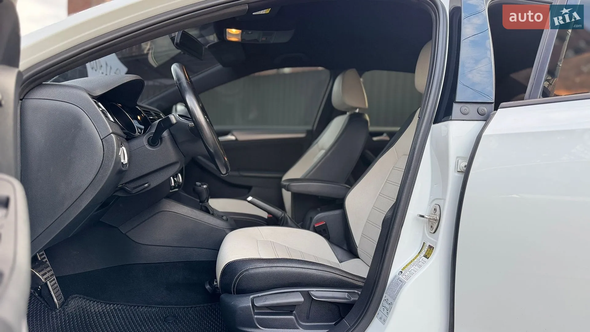 2016 Volkswagen Jetta - мініатюра 20