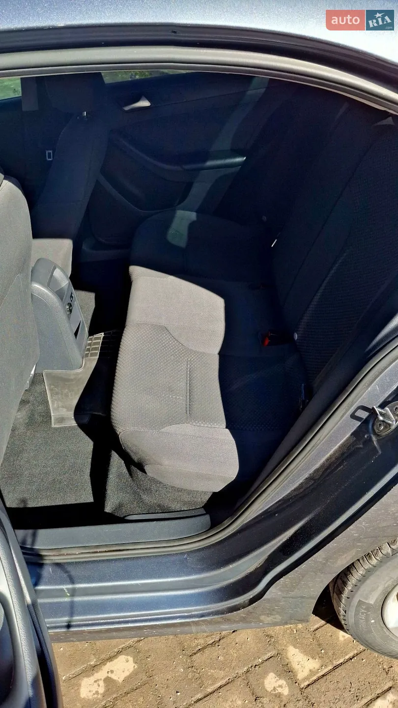 2013 Volkswagen Jetta - мініатюра 27