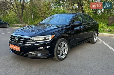 Седан Volkswagen Jetta 2018 в Черкассах