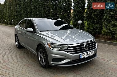 Седан Volkswagen Jetta 2019 в Луцьку
