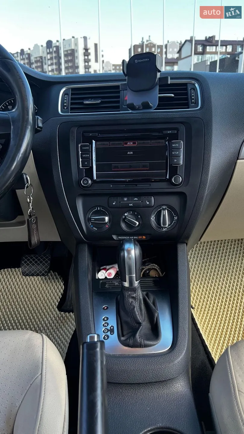 2014 Volkswagen Jetta - мініатюра 16