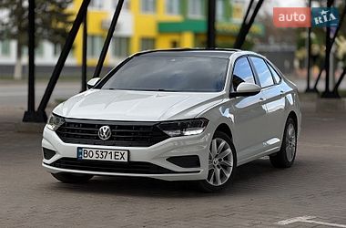 Седан Volkswagen Jetta 2018 в Чорткове