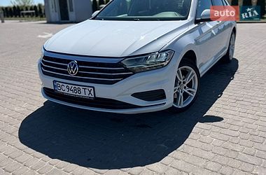 Седан Volkswagen Jetta 2019 в Городку