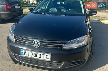 Седан Volkswagen Jetta 2012 в Бучі