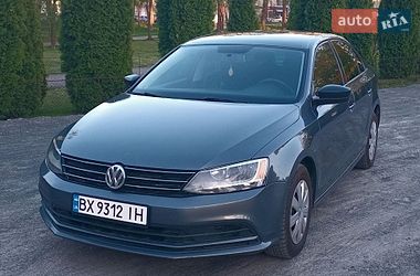 Седан Volkswagen Jetta 2015 в Хмельницькому