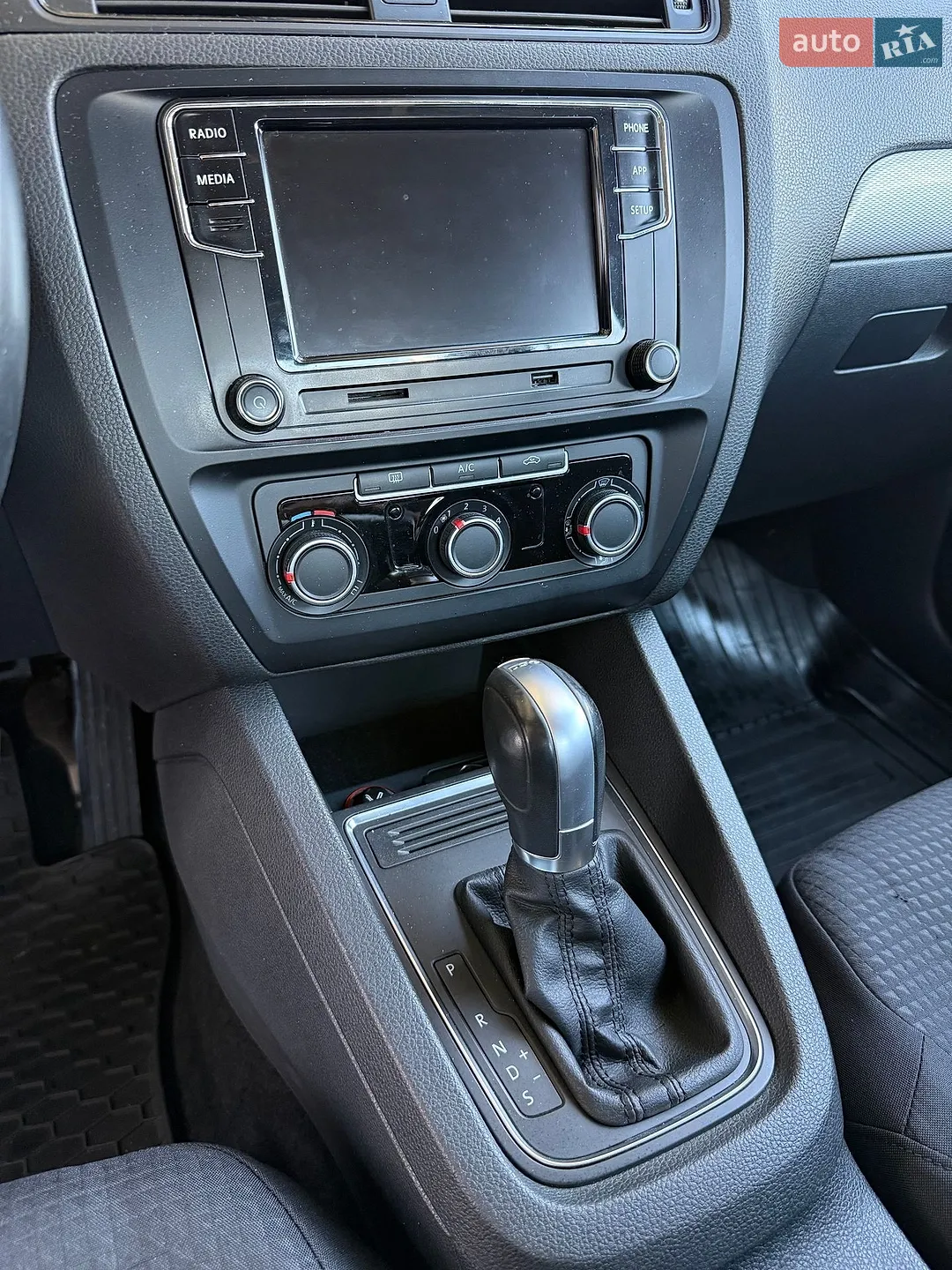 2016 Volkswagen Jetta - мініатюра 28