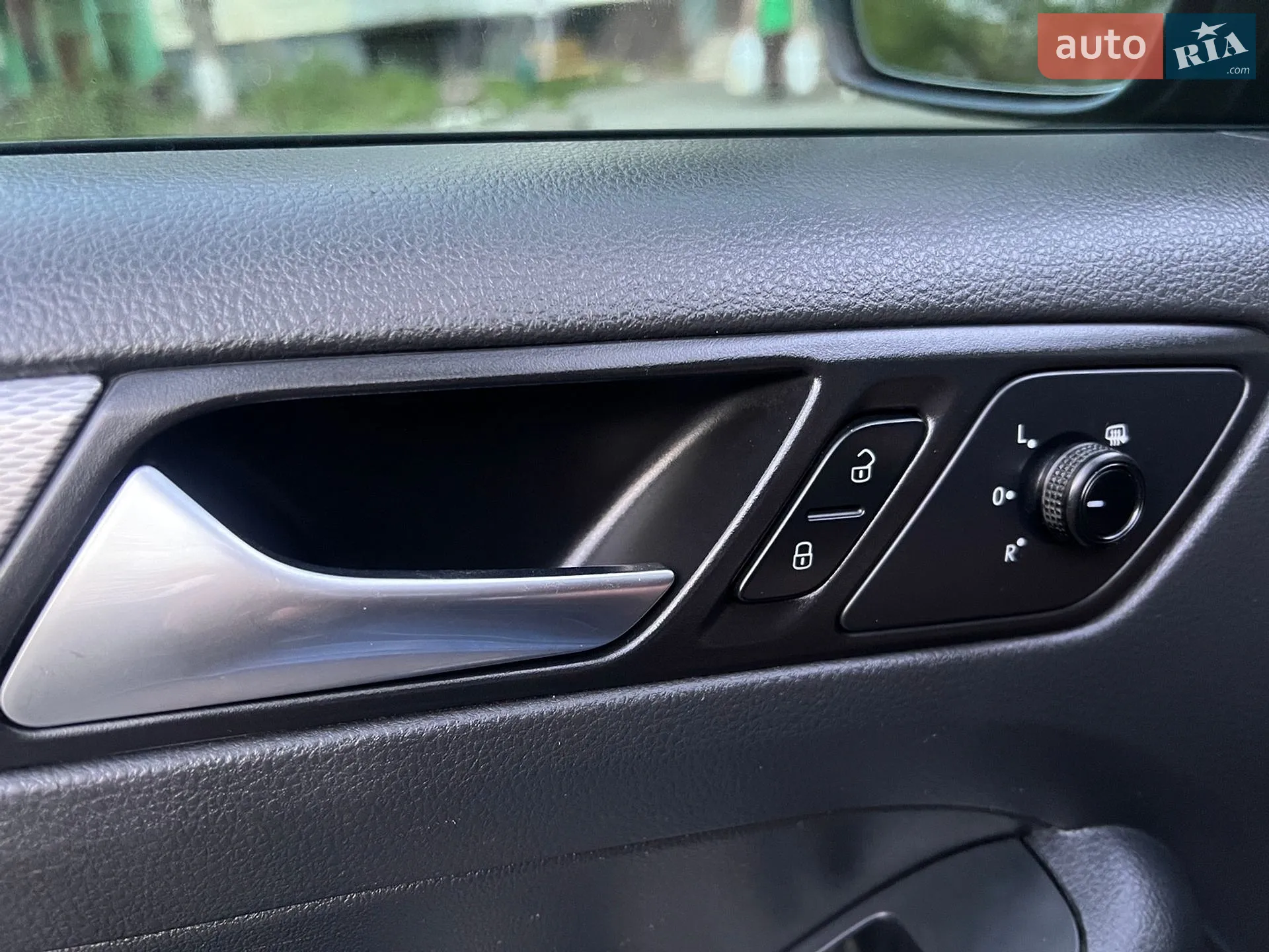 2014 Volkswagen Jetta - мініатюра 25