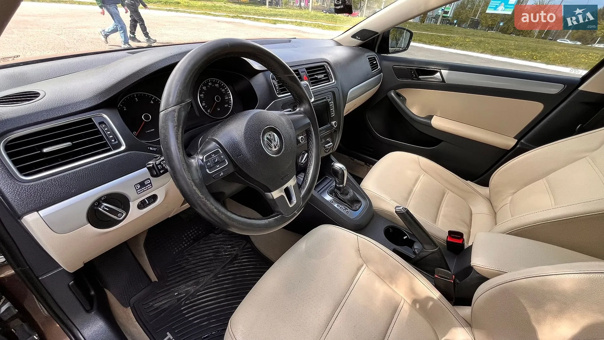 2012 Volkswagen Jetta - мініатюра 31