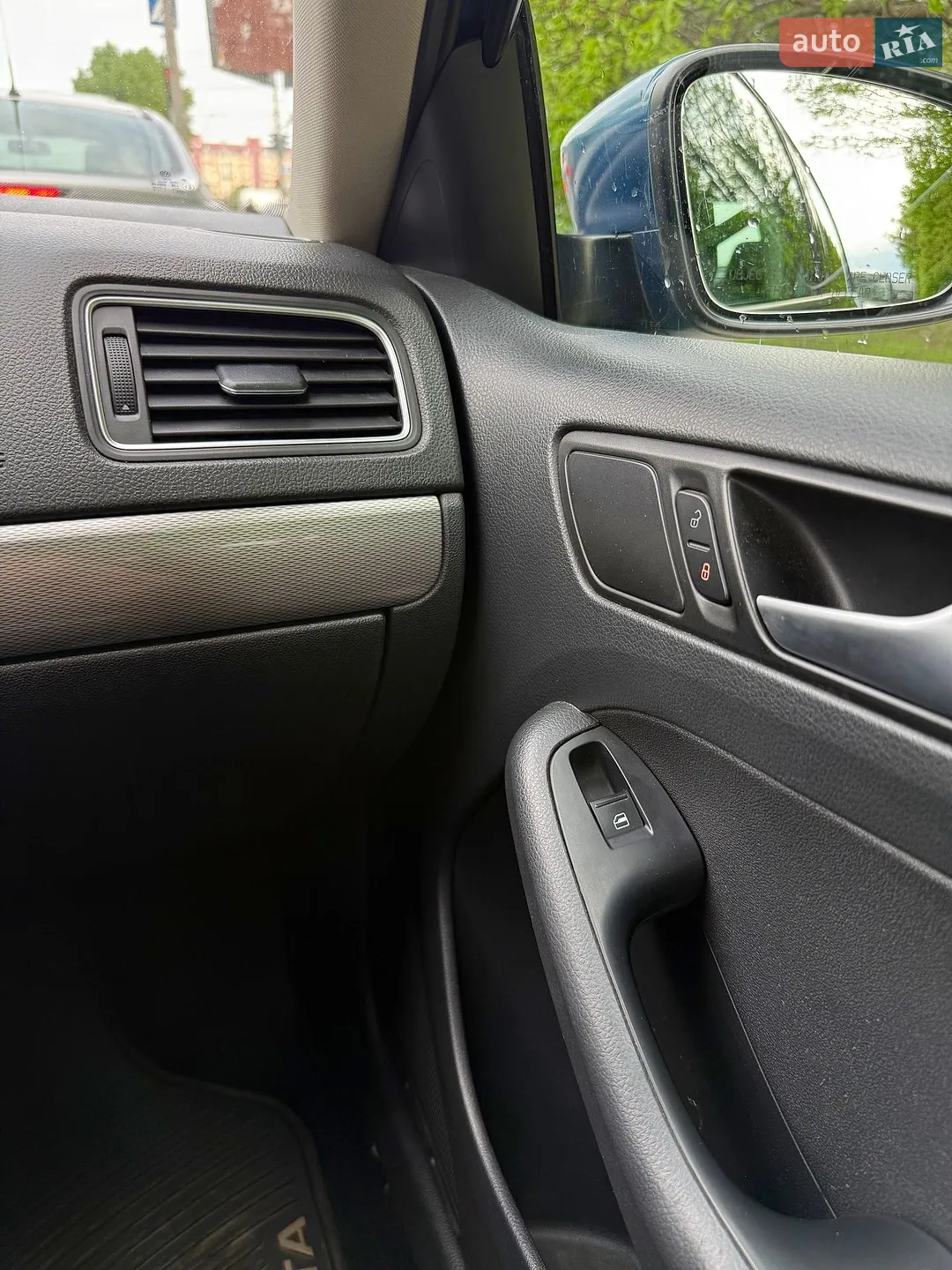 2014 Volkswagen Jetta - мініатюра 21
