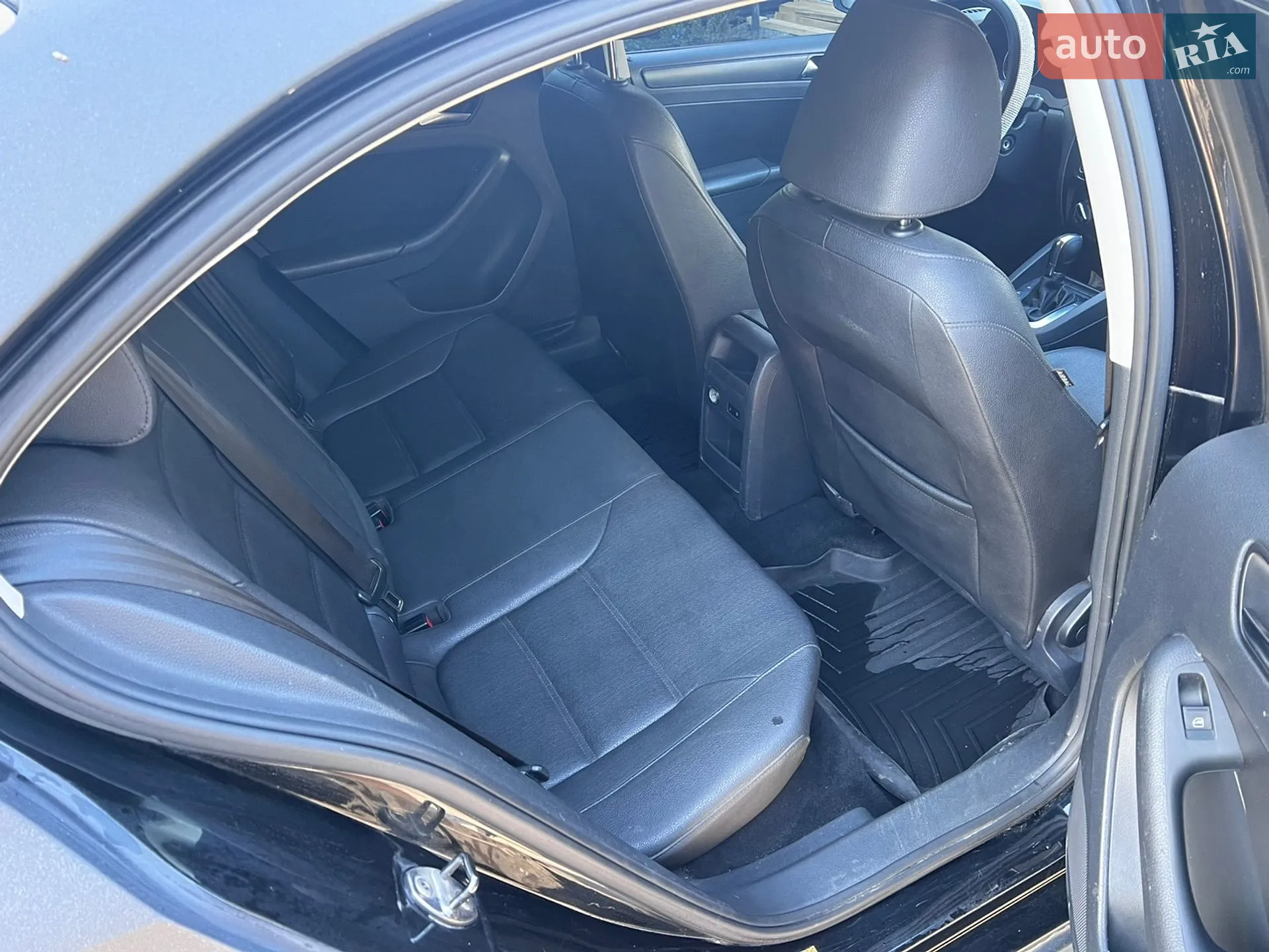 2011 Volkswagen Jetta - мініатюра 9
